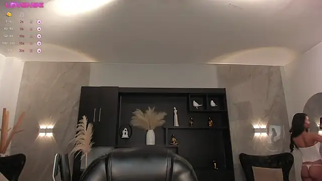 ValeriaVelvet online show from 03/05/25, 11:49