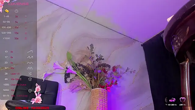 Snapshot of Karla-Ebony chatting on 09/18/25, 02:41 Karla-Ebony online show from 09/18/25, 02:41