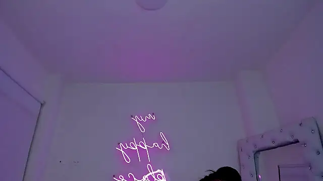 Snapshot of silvana__miller chatting on 01/27/25, 07:03 silvana miller online show from 01/27/25, 07:03