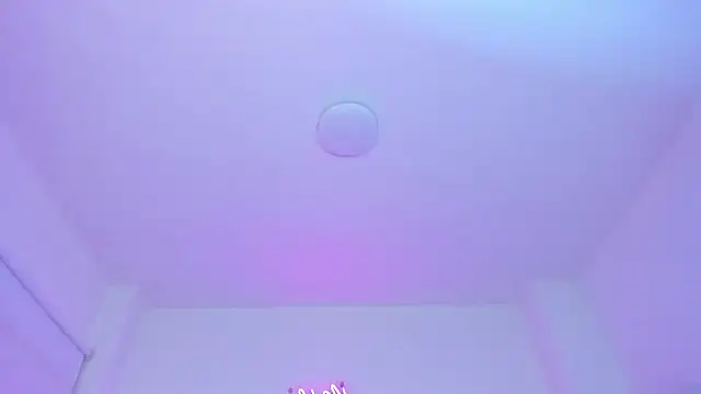 Snapshot of silvana__miller chatting on 02/01/25, 07:13 silvana miller online show from 02/01/25, 07:13