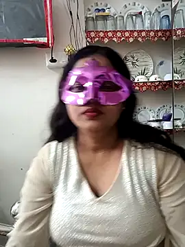 Snapshot of Ayesha-Baby chatting on 02/19/25, 08:33 Ayesha-Baby online show from 02/19/25, 08:33