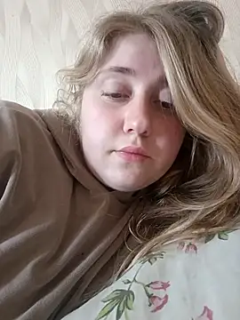 AnastasiaSky19 online show from 04/20/26, 09:56