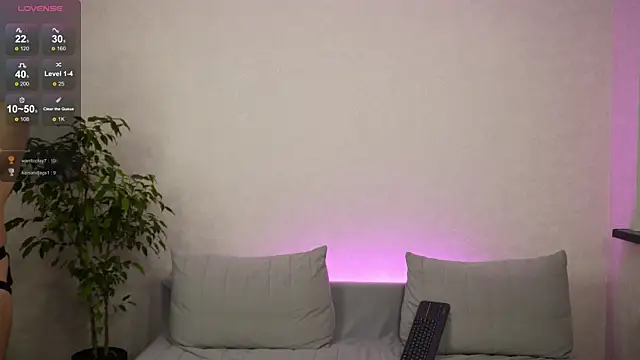 Snapshot of Nik_Sharp chatting on 03/04/25, 03:48 Nik Sharp online show from 03/04/25, 03:48