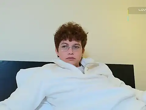 ccamilo-andress online show from 03/18/26, 06:11