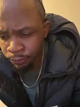 Snapshot of MobyDxck chatting on 01/10/25, 12:47 MobyDxck online show from 01/10/25, 12:47