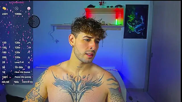 Snapshot of Ares_blue chatting on 06/02/26, 02:41 Ares blue online show from 06/02/26, 02:41