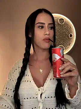 SarahhSmitth1 online show from 10/20/25, 08:42