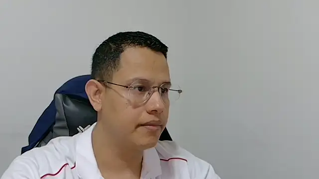 LiamVidal online show from 06/17/26, 04:52