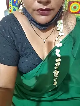 nisha 20 online show from 02/21/25, 07:43