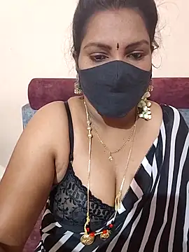 nisha 20 online show from 02/24/25, 05:54