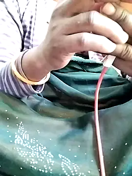 Snapshot of Cutkajal chatting on 01/01/25, 07:30 Cutkajal online show from 01/01/25, 07:30