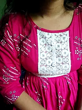 Snapshot of Ralisha_Rani chatting on 09/30/25, 06:07 Ralisha Rani online show from 09/30/25, 06:07