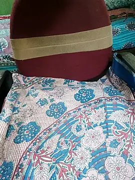 Snapshot of Ralisha_Rani chatting on 10/24/25, 10:22 Ralisha Rani online show from 10/24/25, 10:22