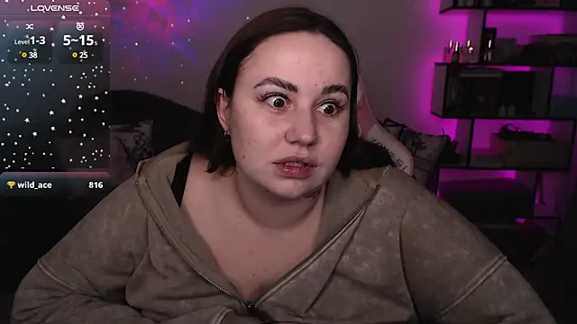 Snapshot of SexyWitch_666 chatting on 02/17/25, 04:04 SexyWitch 666 online show from 02/17/25, 04:04