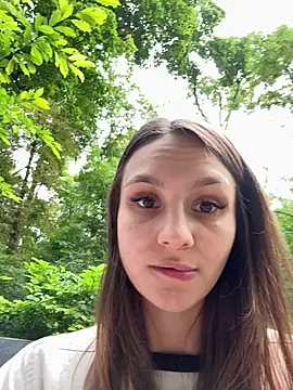 Snapshot of sweety_secret_ chatting on 09/12/25, 01:11 sweety secret  online show from 09/12/25, 01:11