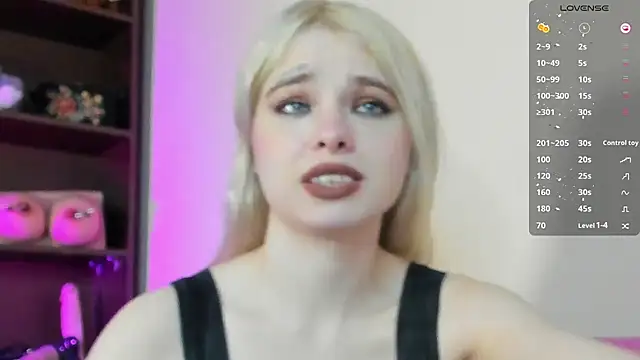 Snapshot of MisssLola chatting on 02/04/25, 04:29 MisssLola online show from 02/04/25, 04:29