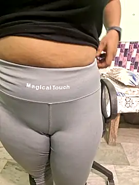 N-Natasha online show from 09/09/25, 05:12