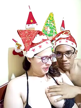 Snapshot of couple_orgasm chatting on 12/14/24, 04:23 couple orgasm online show from 12/14/24, 04:23