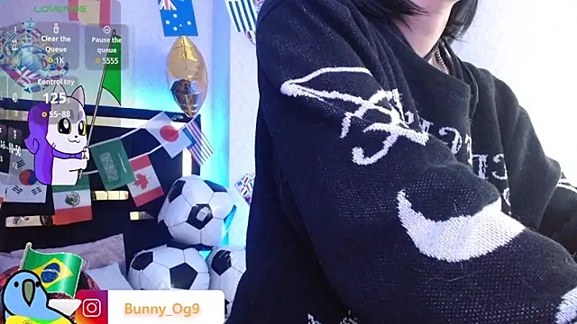 Snapshot of Bunny_O chatting on 06/14/26, 03:41 Bunny O online show from 06/14/26, 03:41