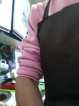 SweetLeila40 online show from 04/02/26, 05:10