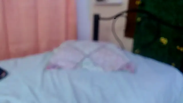 evaleribigtits18 online show from 01/09/26, 12:13