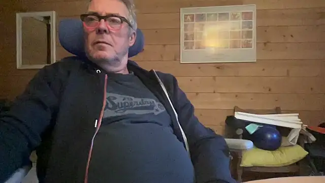 lelohop online show from 02/05/25, 07:18