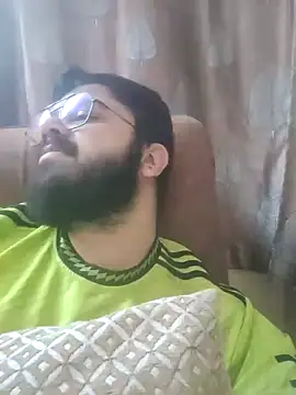 Snapshot of Bongaman696969 chatting on 01/06/25, 11:51 Bongaman696969 online show from 01/06/25, 11:51