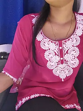 yhona darling online show from 06/29/26, 11:54