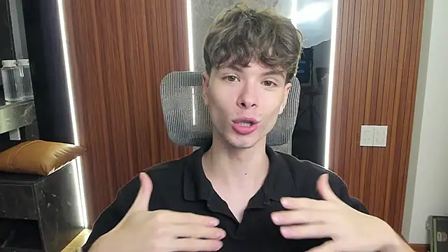 calvin love you online show from 04/07/26, 05:13