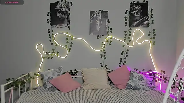 Melissa babs online show from 01/06/25, 02:04