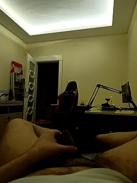 31cektirenbatuu online show from 10/28/25, 10:12