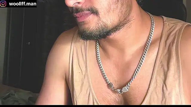 Snapshot of dickpois0n chatting on 12/19/24, 06:12 dickpois0n online show from 12/19/24, 06:12