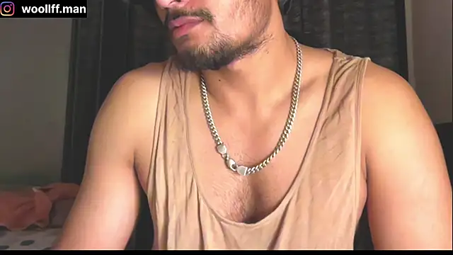 Snapshot of dickpois0n chatting on 12/20/24, 06:24 dickpois0n online show from 12/20/24, 06:24