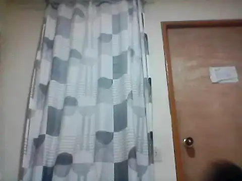 Snapshot of CELEna098rs707 chatting on 02/02/25, 09:13 CELEna098rs707 online show from 02/02/25, 09:13