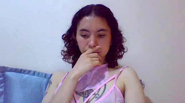 Snapshot of CELEna098rs707 chatting on 03/07/25, 10:24 CELEna098rs707 online show from 03/07/25, 10:24