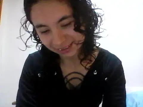 Snapshot of CELEna098rs707 chatting on 03/14/25, 04:43 CELEna098rs707 online show from 03/14/25, 04:43