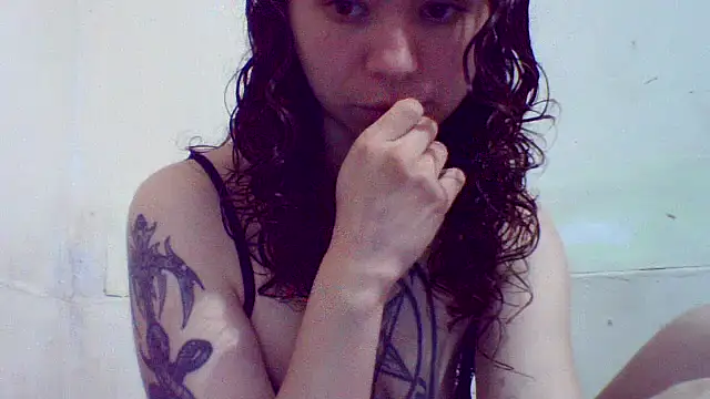 Snapshot of CELEna098rs707 chatting on 11/26/25, 10:33 CELEna098rs707 online show from 11/26/25, 10:33