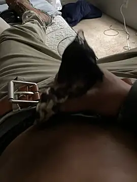 Snapshot of laloly0808 chatting on 02/13/25, 09:27 laloly0808 online show from 02/13/25, 09:27