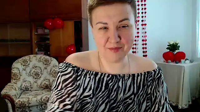 Snapshot of Annet1912 chatting on 02/14/25, 09:45 Annet1912 online show from 02/14/25, 09:45