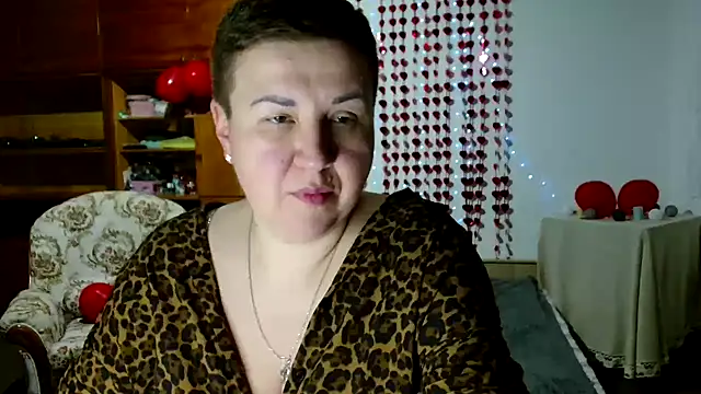 Snapshot of Annet1912 chatting on 02/16/25, 08:00 Annet1912 online show from 02/16/25, 08:00