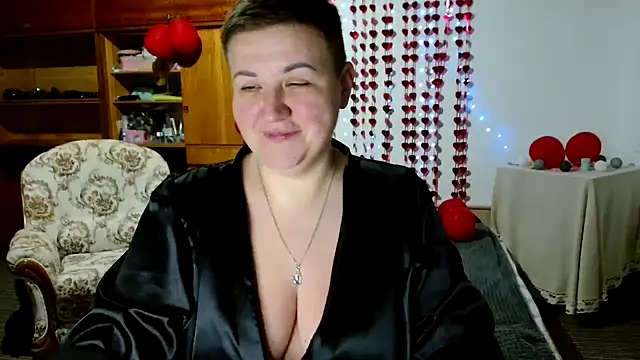 Snapshot of Annet1912 chatting on 02/25/25, 06:53 Annet1912 online show from 02/25/25, 06:53