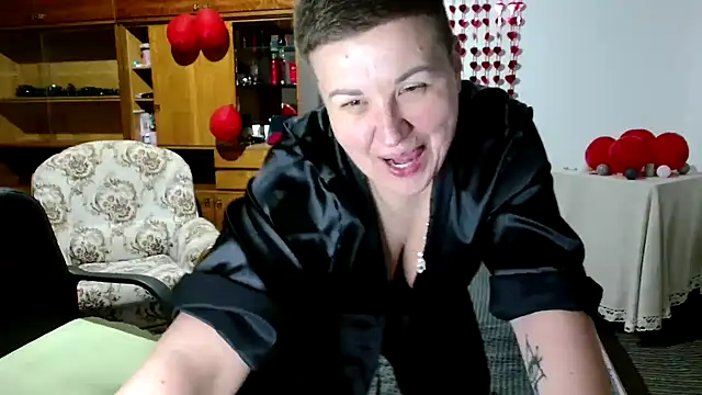 Snapshot of Annet1912 chatting on 02/26/25, 07:05 Annet1912 online show from 02/26/25, 07:05