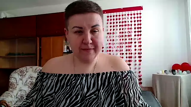 Snapshot of Annet1912 chatting on 03/08/25, 10:54 Annet1912 online show from 03/08/25, 10:54