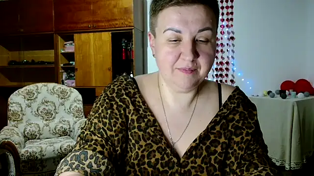 Snapshot of Annet1912 chatting on 03/11/25, 06:19 Annet1912 online show from 03/11/25, 06:19