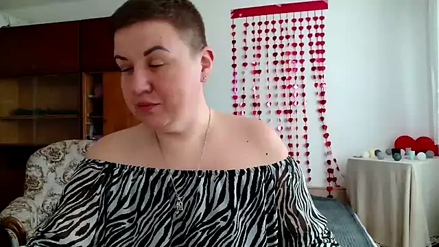 Snapshot of Annet1912 chatting on 03/18/25, 10:03 Annet1912 online show from 03/18/25, 10:03