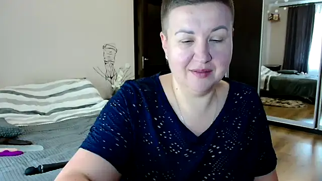 Snapshot of Annet1912 chatting on 09/10/25, 07:41 Annet1912 online show from 09/10/25, 07:41