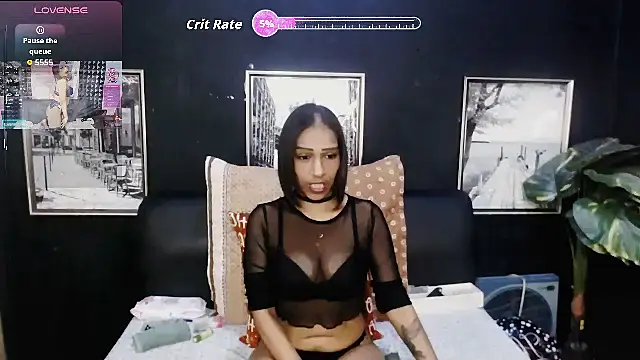 Snapshot of Sexualindian chatting on 07/13/26, 06:33 Sexualindian online show from 07/13/26, 06:33