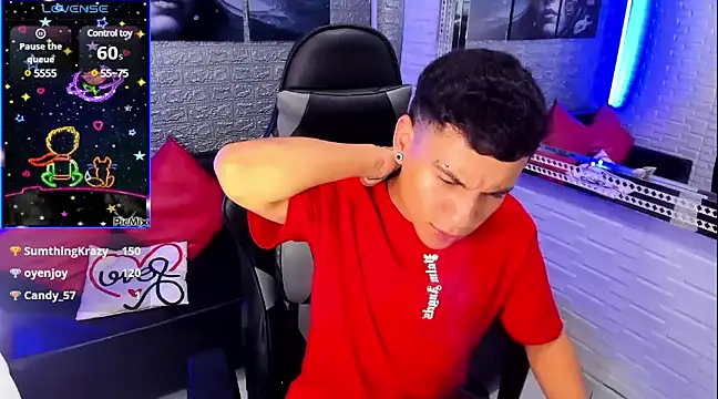 salvadorgomezx online show from 01/04/25, 09:54