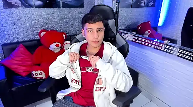 salvadorgomezx online show from 01/14/25, 01:47