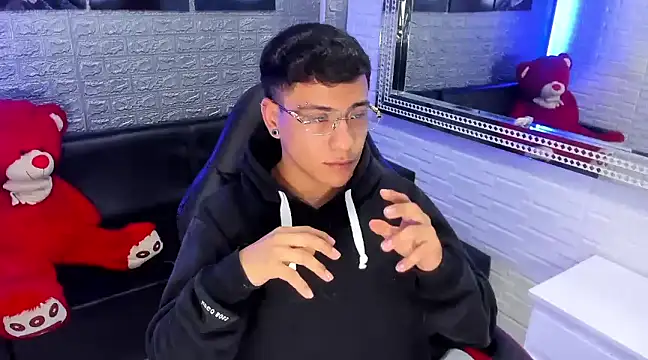 salvadorgomezx online show from 02/12/25, 08:06